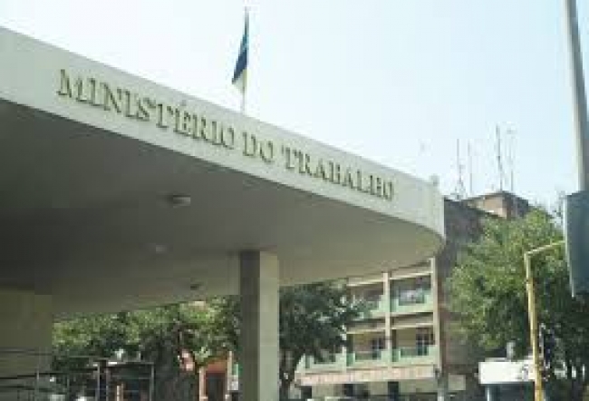 A INSPECÇÃO-GERAL DO TRABALHO SUSPENDE TRABALHADORES ESTRANGEIROS ILEGAIS NA MOVITEL